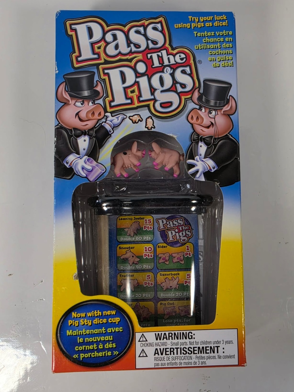 Pass The Pigs - Classic Dice Party Game - Family Game Night Kids 8+ & Adults